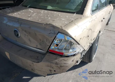 2008 Mercury Sable Premier z USA, uszkodzony, nr VIN 1MEHM42W78G615694